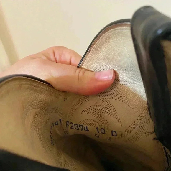 DAN POST BLACK LEATHER COWBOY BOOTS SIZE 10D MENS - Picture 7 of 10